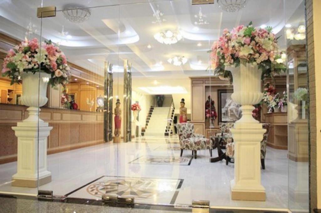 Siamtara Palace Hotel Махасаракхам Екстер'єр фото